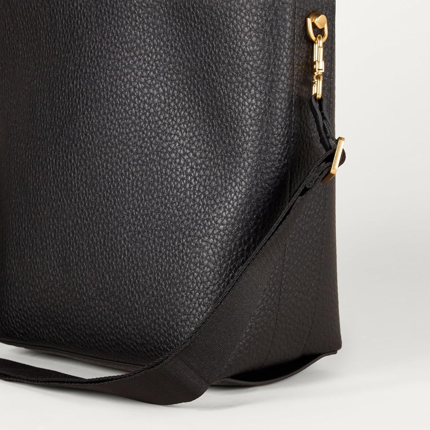 Essentials Women'S Soft Bucket Crossbody