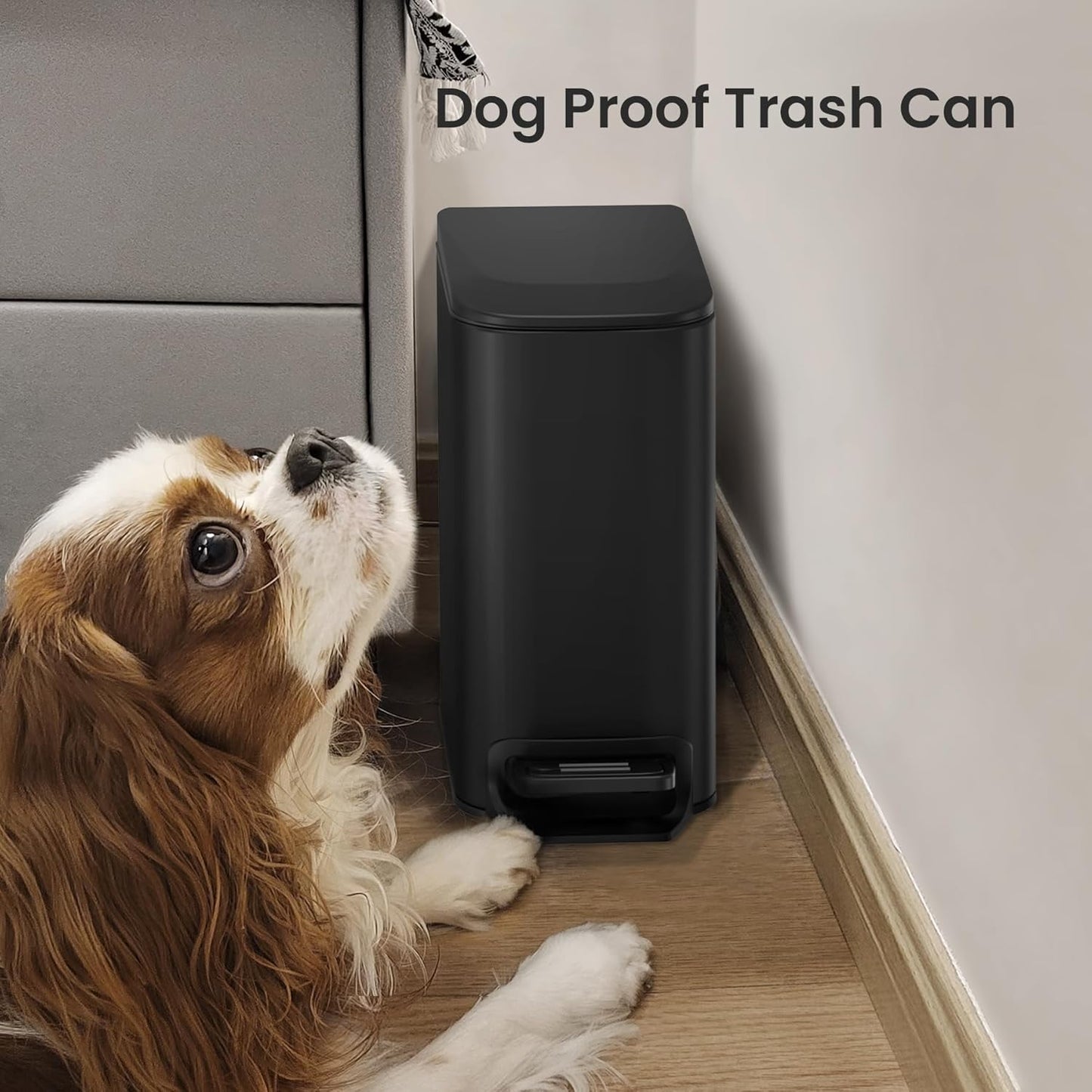 Small Bathroom Trash Can with Lid 