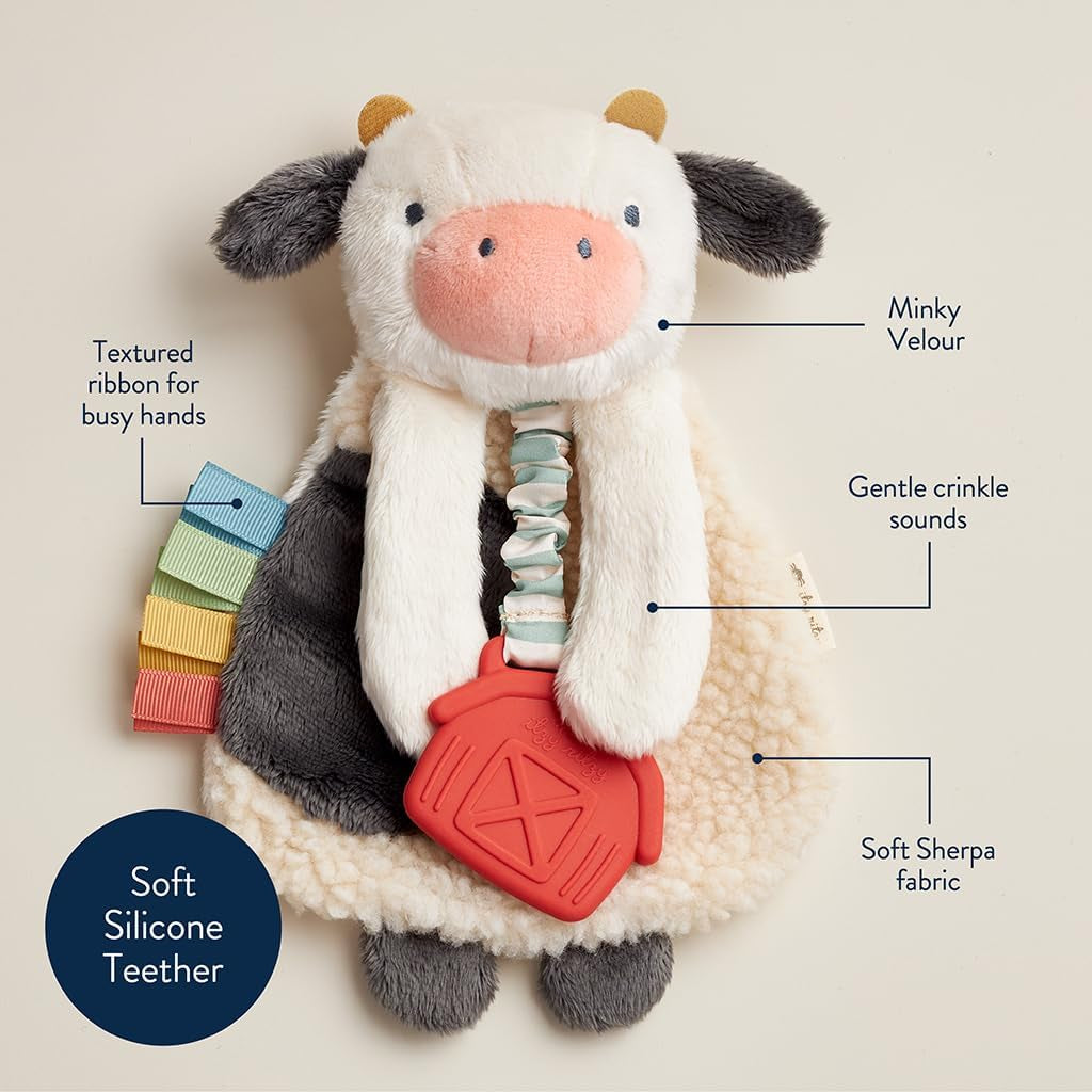 - Itzy Lovey Including Teether 