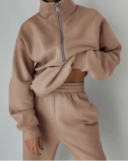 Women's Stylish Warm Tracksuit Set: 2 – Piece Casual Sportswear