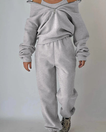 Women's Stylish Warm Tracksuit Set: 2 – Piece Casual Sportswear