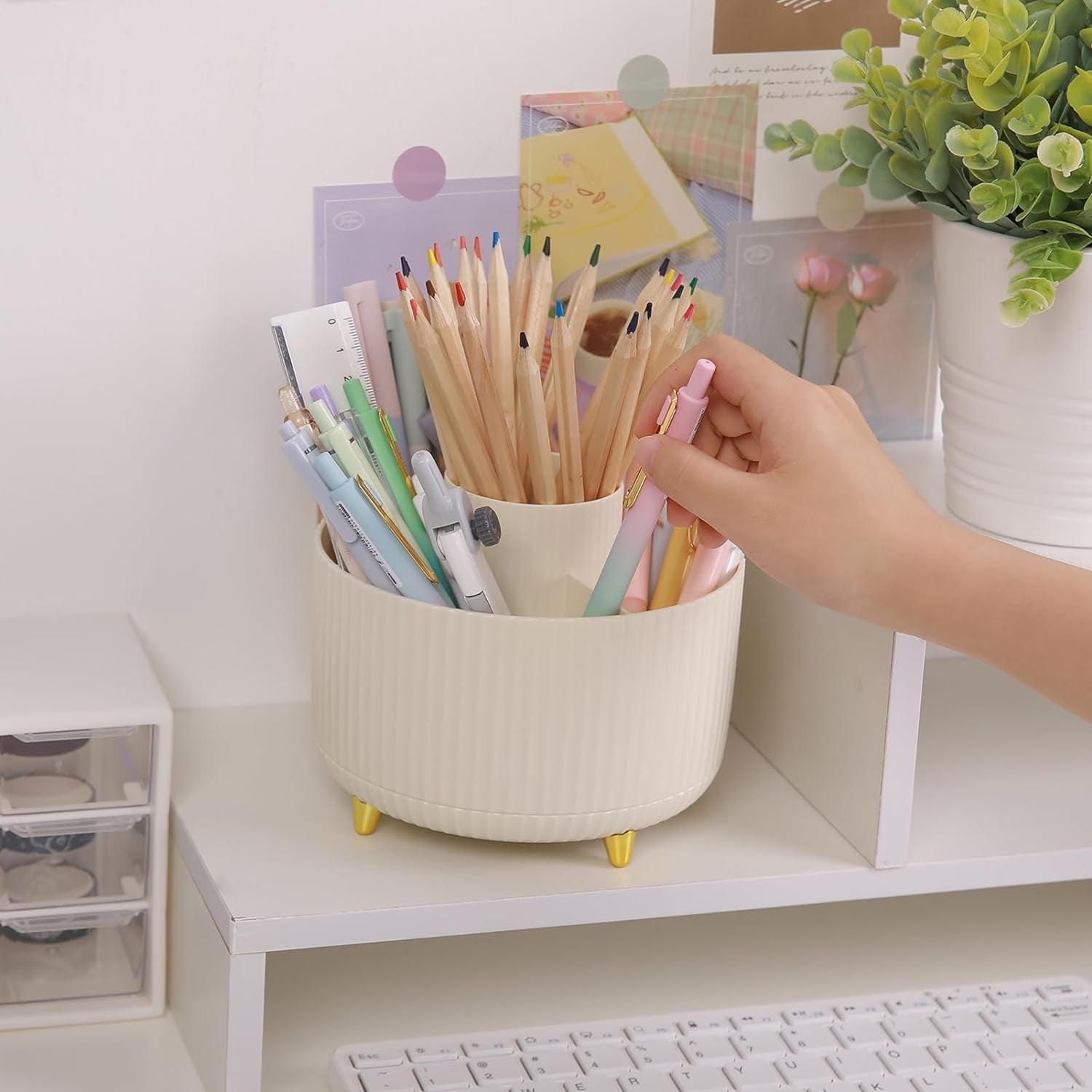 360 Rotating Plastic Desk Pen Organizer