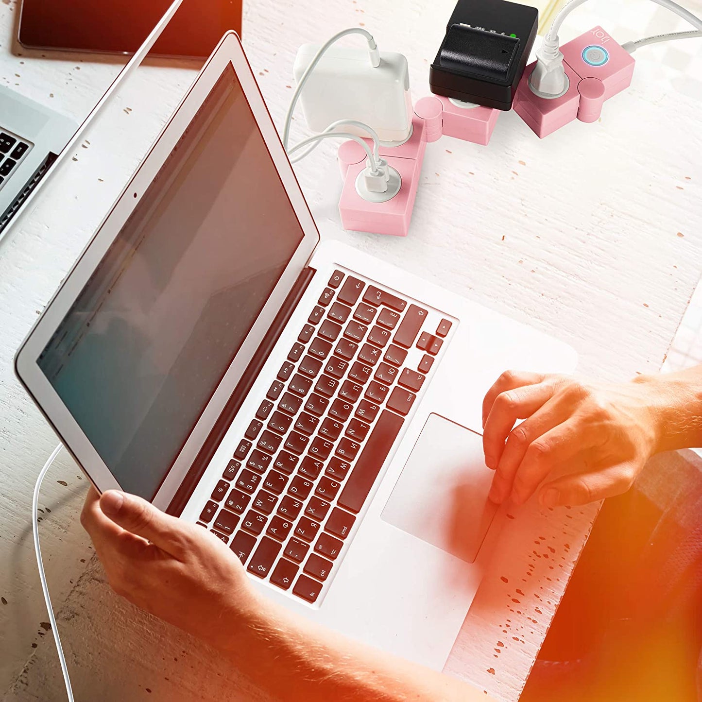 Flexible Power Strip 3 AC Outlets 2 USB